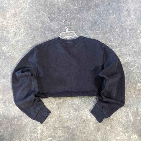 Calvin Klein Crop Top Sweatshirt Womens  L Black Crewneck Embroidered Logo - Picture 3 of 7